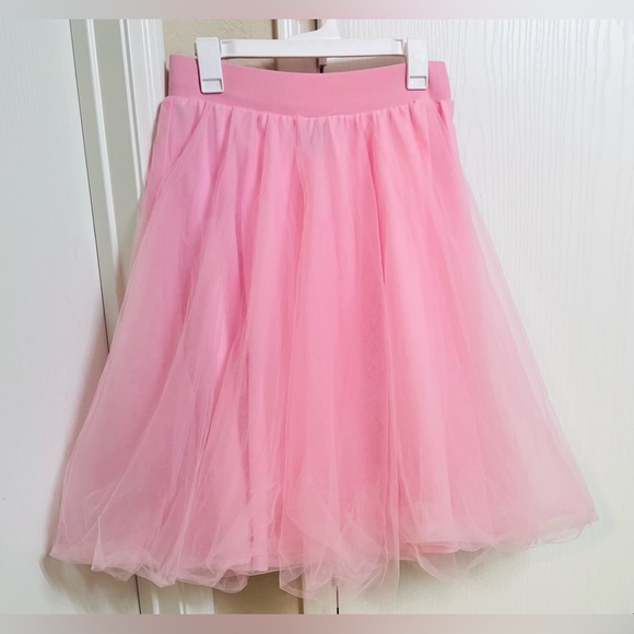 Pink Tulle Skirt Size Large - Picture 11 of 16